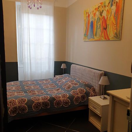 Appartement Intra Muros 8 Personnes Climatise Wifi Stationnement Facile アヴィニョン エクステリア 写真