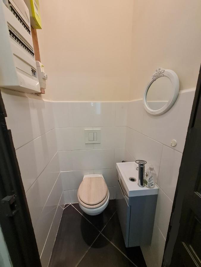 Appartement Intra Muros 8 Personnes Climatise Wifi Stationnement Facile アヴィニョン エクステリア 写真