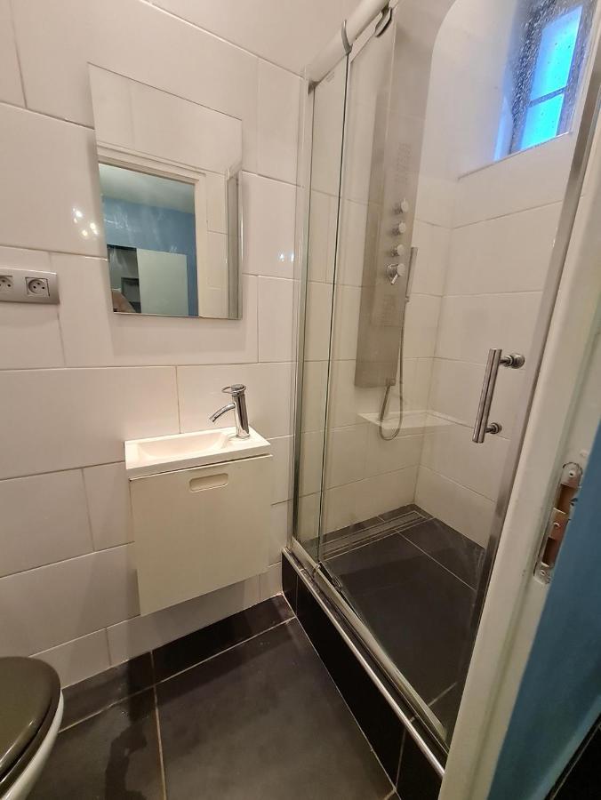 Appartement Intra Muros 8 Personnes Climatise Wifi Stationnement Facile アヴィニョン エクステリア 写真