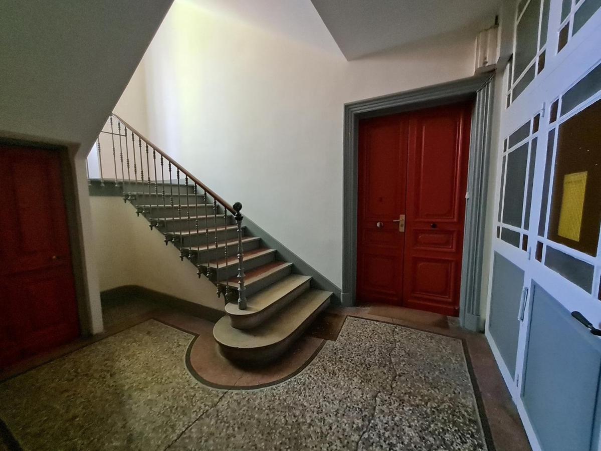 Appartement Intra Muros 8 Personnes Climatise Wifi Stationnement Facile アヴィニョン エクステリア 写真